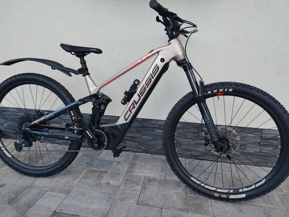 ( REZERWACJA)Rower elektryczny Crussis e-Full  10.9.  z Austrii. KTM  Cube  Trek