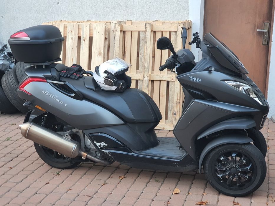 Skuter PEUGEOT METROPOLIS 400, 5.5 tyś. wyposa. GRATIS na prawko B