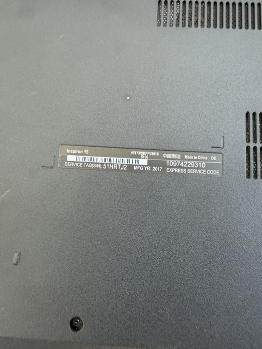 Laptop Dell  Ispiron 15 dysk SSD  ,8 GB  RAM , Intel Core i3 super stan