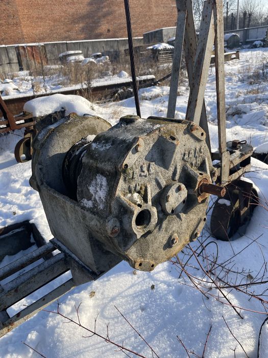 Кран гаражний,козловий,пересувний,механічний.