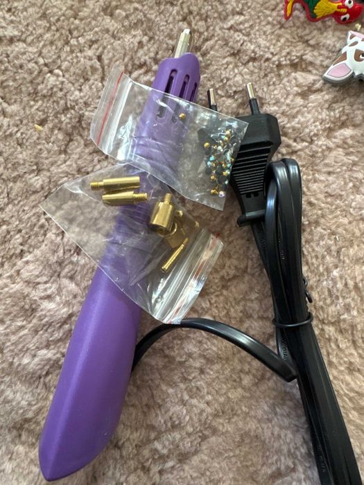 Термоаппликатор для страз з насадками для рукоділля