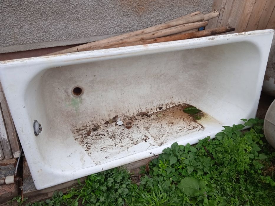 Ванна  чугунная б/у