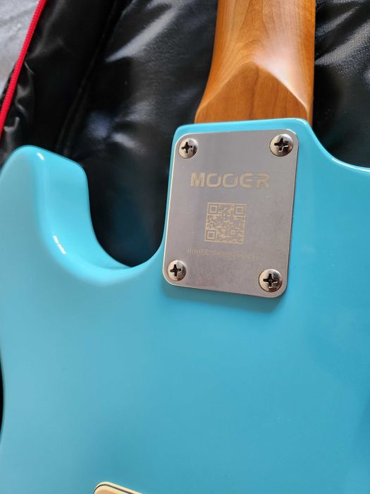 Guitarra Eléctrica Mooer Nova