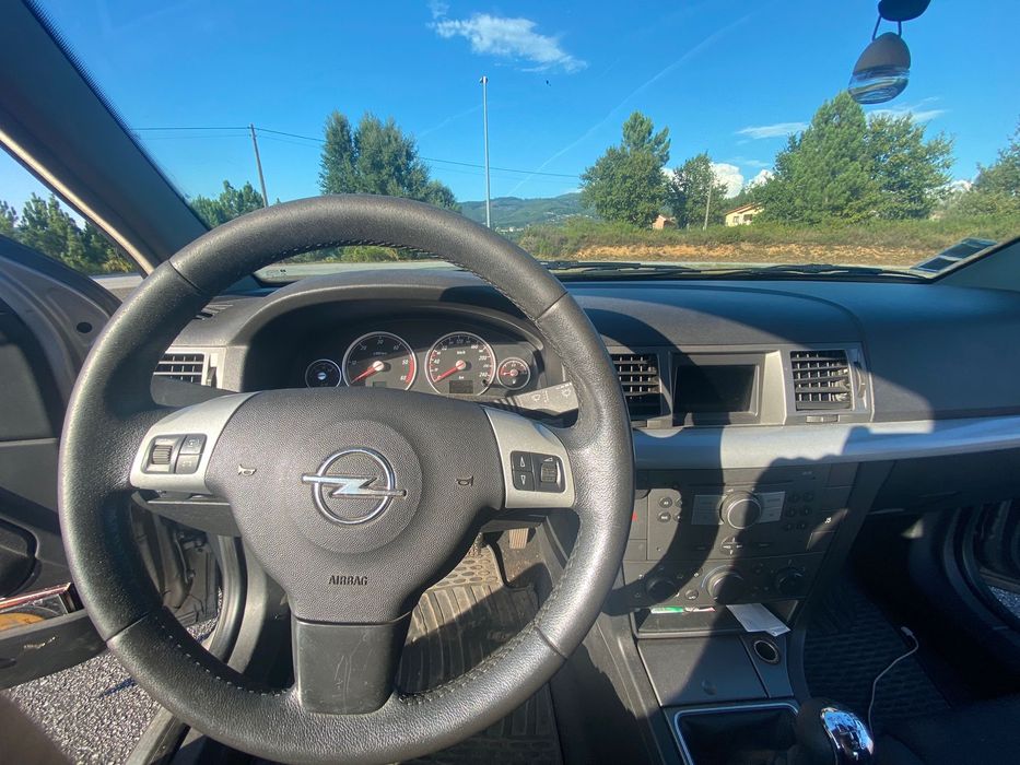 Opel vectra 1.9 cdti GTS