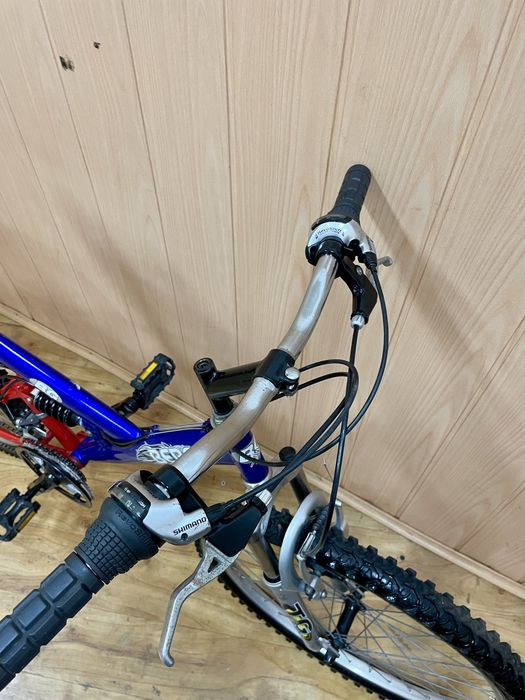 Bicicleta Berg roda 24