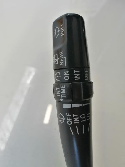 Conjunto / manetes de luzes e limpa vidros TOYOTA Avensis Sedan (_T22_