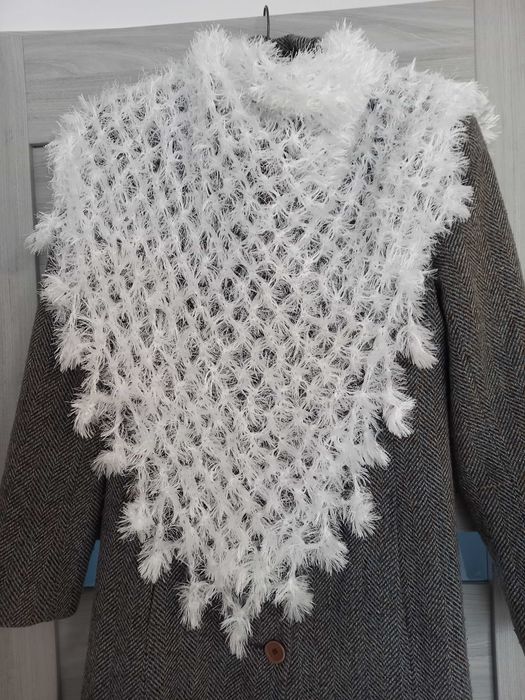 Szal chusta biała hand made ręczna robota