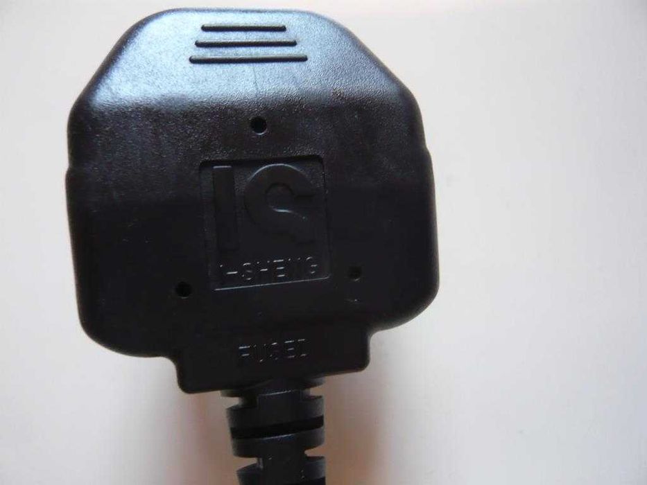 Cabo alimentação 3 pinos ponta 90º