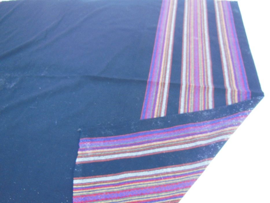 Отрез шерстяной ткани