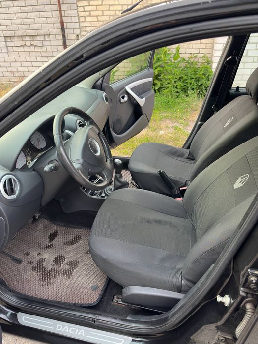 Продам авто Dacia Logan 2009