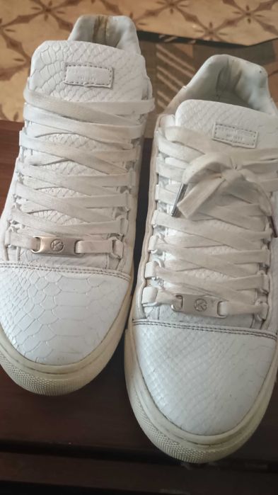 Balenciaga Arena Low