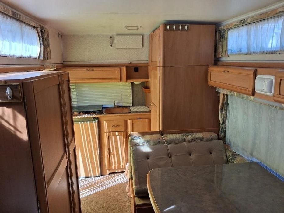 Авто дом  Кемпинг в отличном состоянии!!! 11000$ пишите звоните в любой месенджер