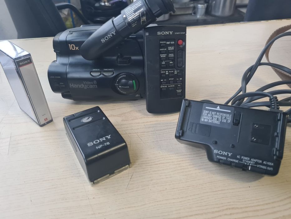Sony handycam v8
