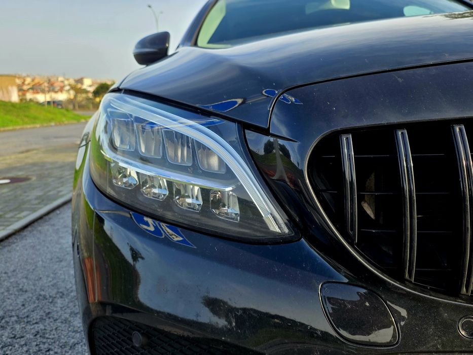 O Parceiro Ideal para a Sua Família: Mercedes-Benz C180 (Face-lift)