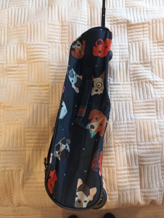 Torba podróżna na kółkach z rączką