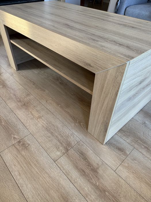 Stolik kawowy z półką pod blatem