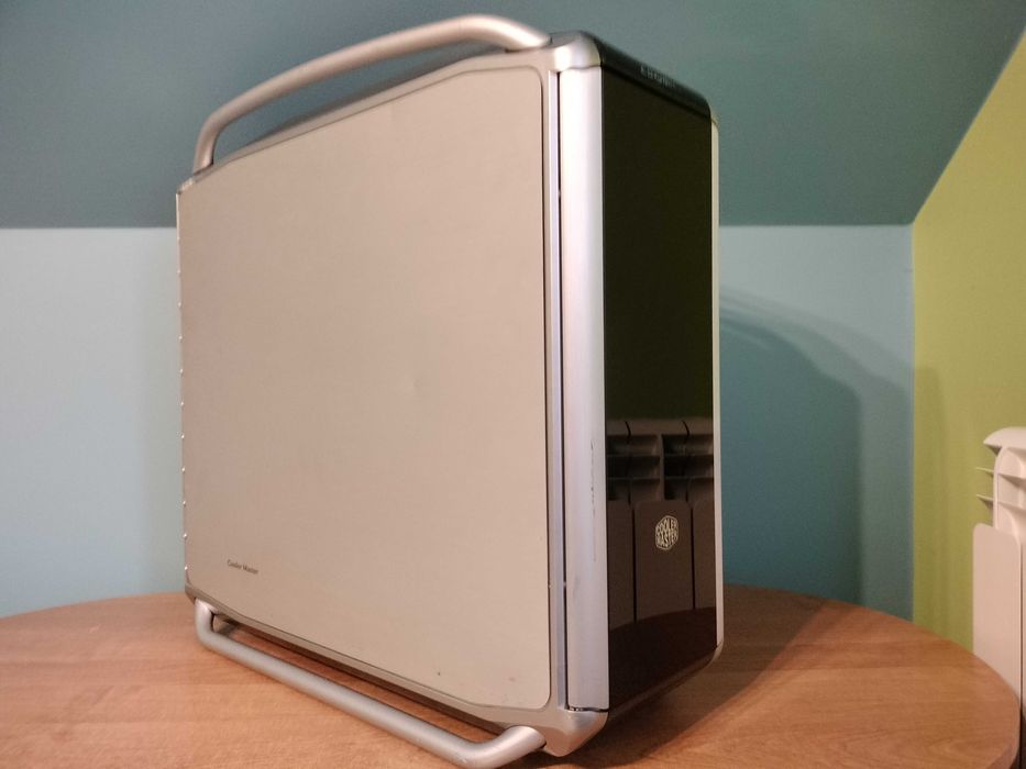 Obudowa komputerowa Cooler Master Cosmos 1000