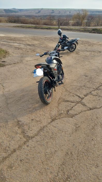 Продам мотоцикол Spark sp200-R28