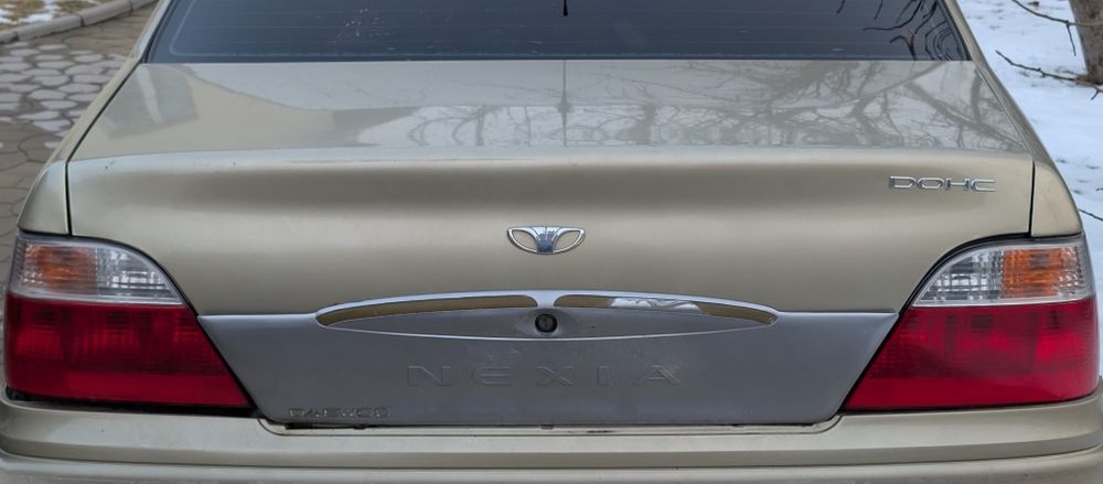 Кришка багажника Daewoo nexia n100 крышка багажника деу нексия 2006
