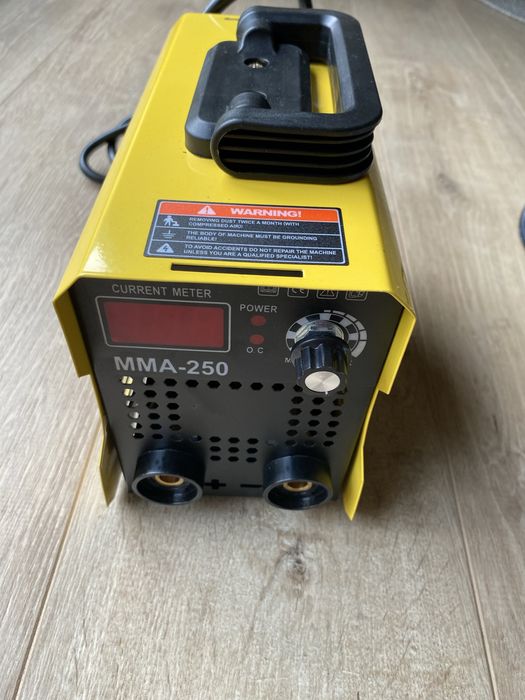Máquina Soldar inverter 250A (novo)