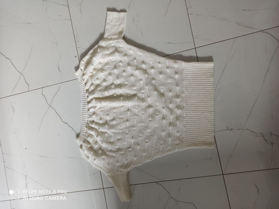 Bluzka ażurowa rozm L