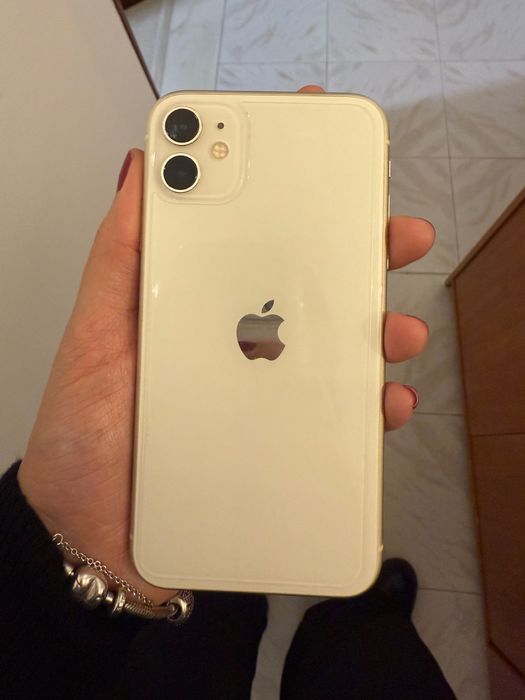 iPhone 11 128g branco