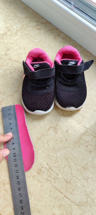 Кросівки на дівчинку 13,4 см