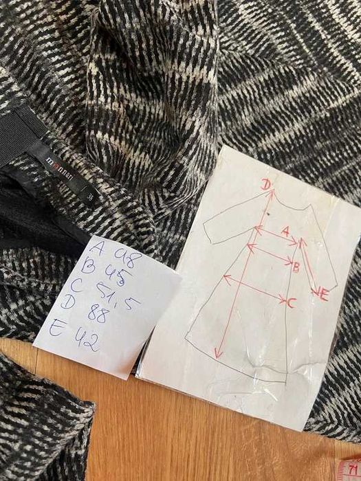 Monnari sukienka stojka golf komin trapez wzory s m 36 38