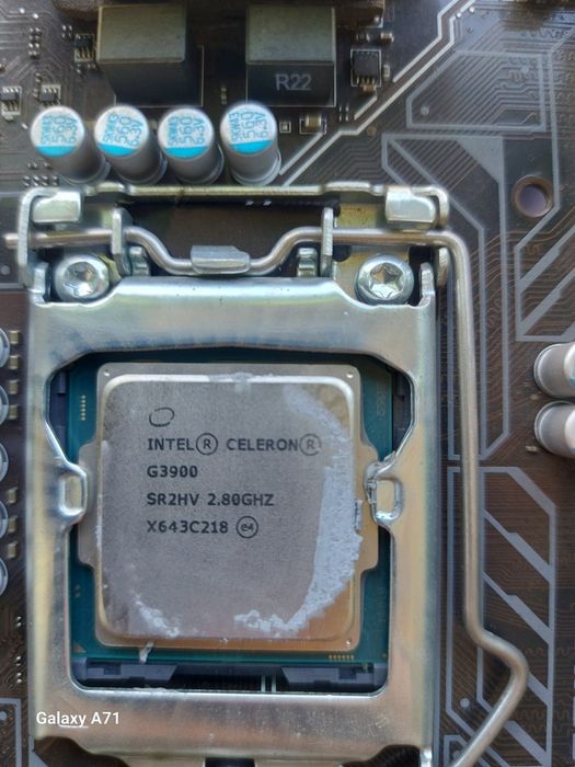 Материнська плата msi z270 a pro 
Оперативна пам'ят