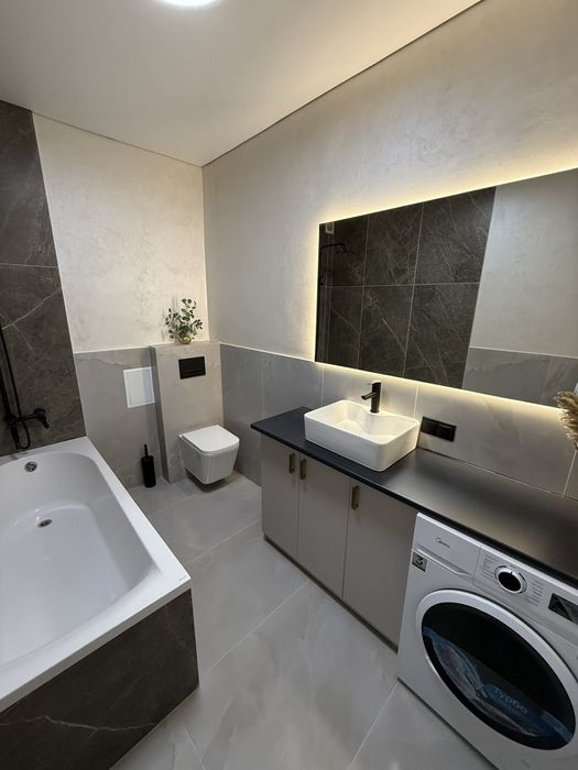 Продаж! 2к кв ТЦ Арсен ТЦ Епіцентр