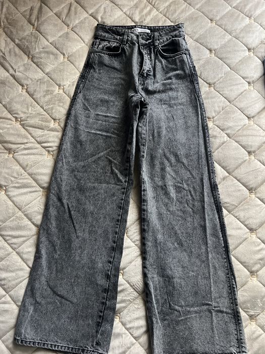 Сірі джинси Zara