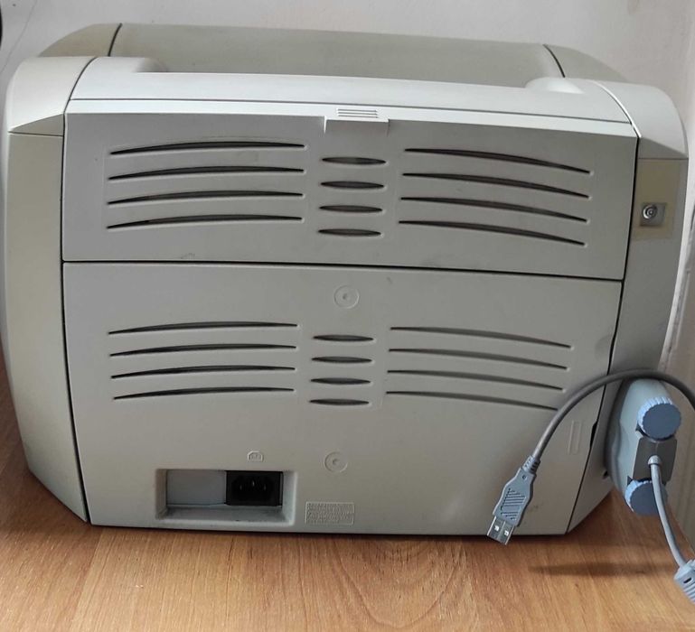 Принтер лазерний Canon LASER SHOT LBP-1120, HP LaserJet 1000 series