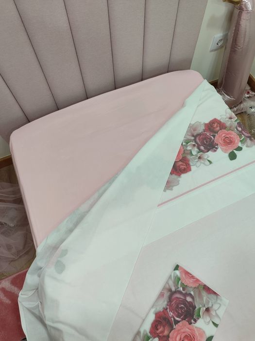 Vendo cama de criança completamente Nova