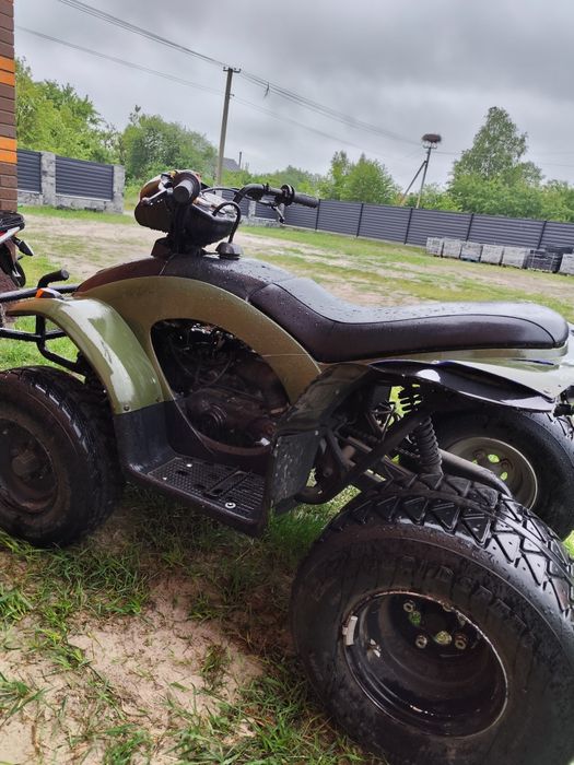 квадроцикл гарний стан