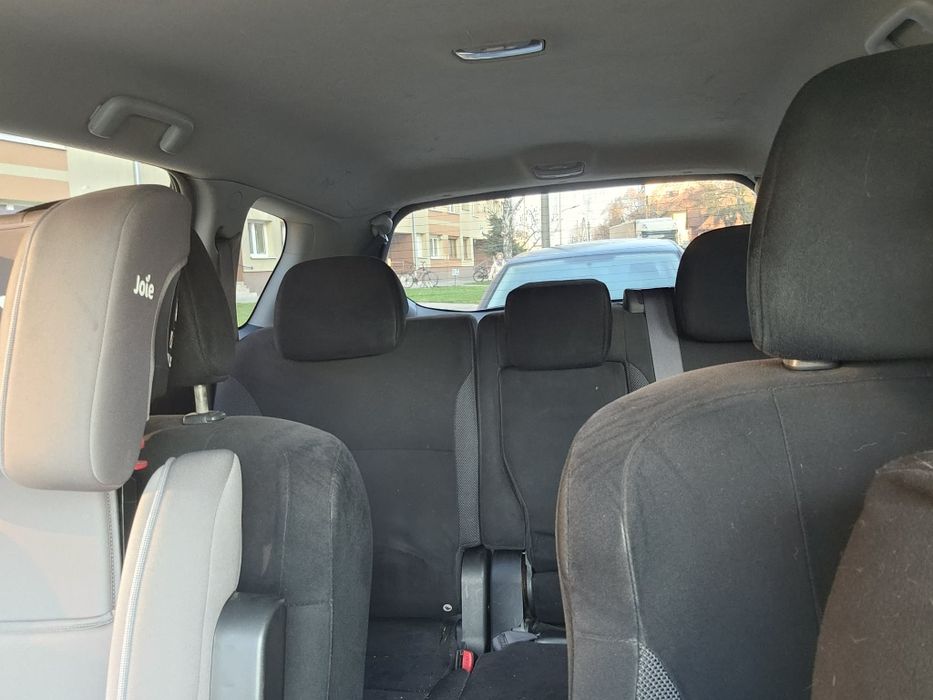 Mitsubishi Outlander 2