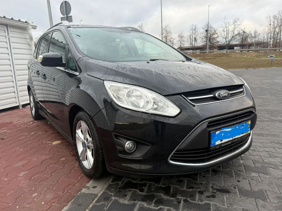 Ford Grand C-MAX Stan idealny 7 osob nowwe opony