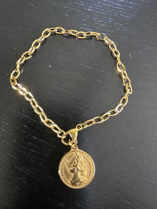 Pulseira com pendente em ouro cubano