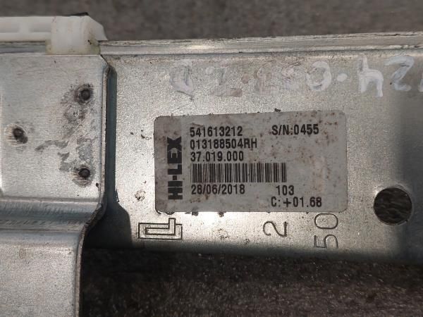 Elevador vidros trás direito OPEL Corsa E