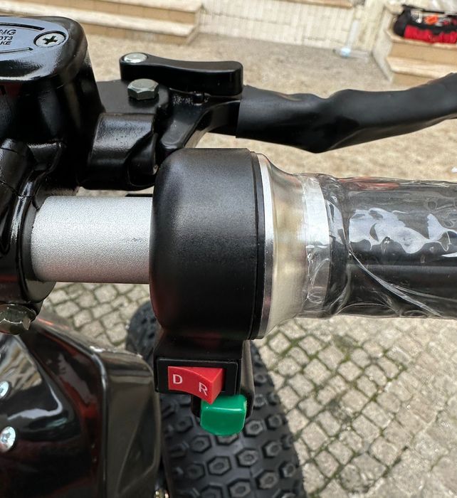 Moto 4 Eléctrica Nova de 1500W na sua Caixa Selada.