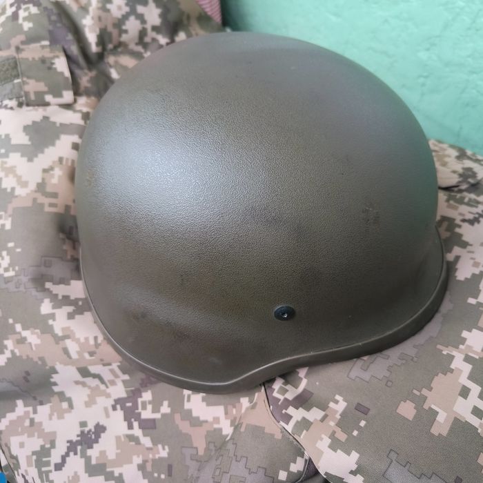 Шолом військовий тактичний