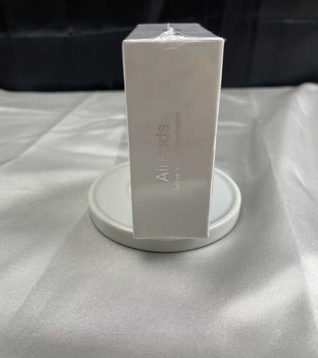 Funkcja redukcji szumów w słuchawkach Apple