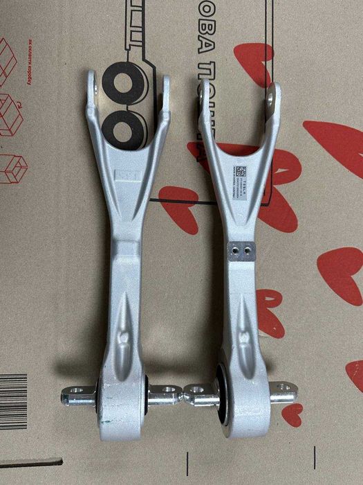 Важелі верхні, нижні задня підвіска - Tesla Model S/X Plaid 2021-2025