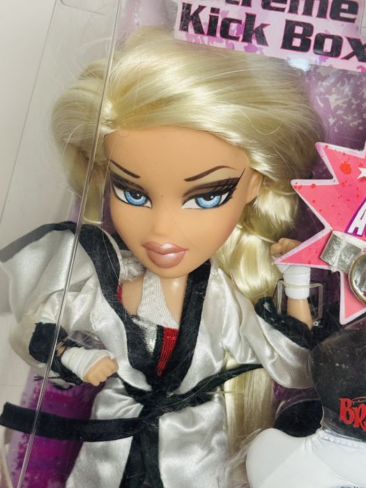 Братц Хлоя  Bratz Cloe X-tReme Kick Boxing