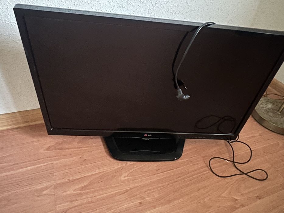 Sprzedam telewizor lg 21”