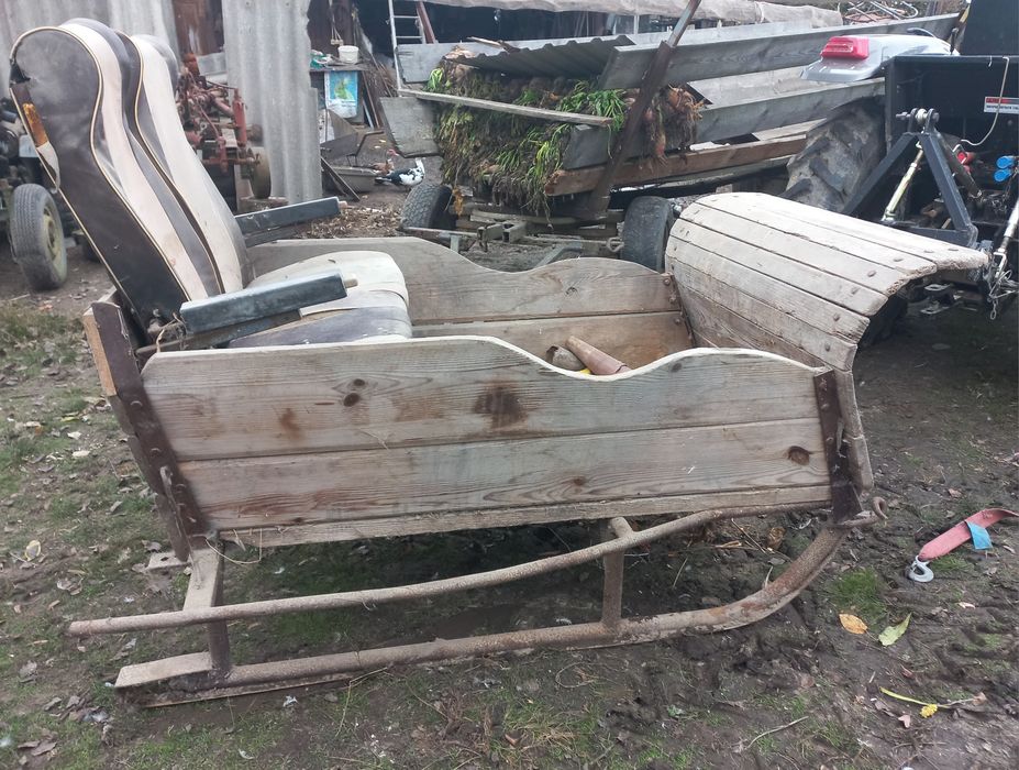 Сани кінні,бричка