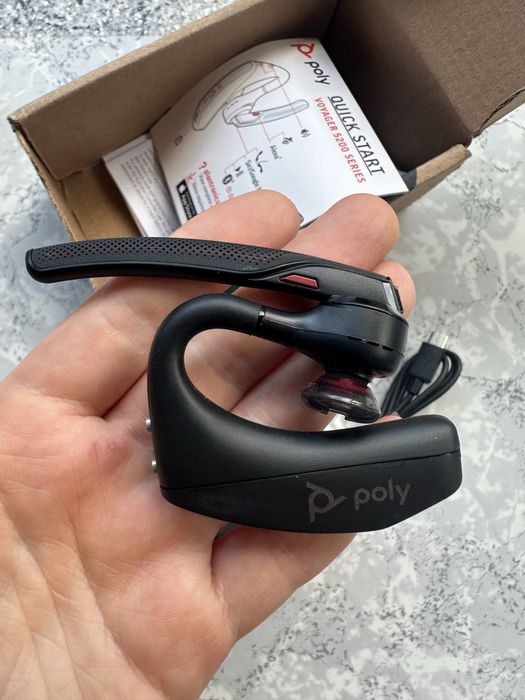 Гарнітура Poly Voyager 5200 UC Black