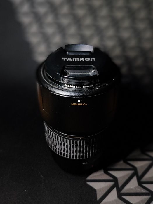 Lente Tamron 70-300mm f/4-5.6 LD Macro Standard