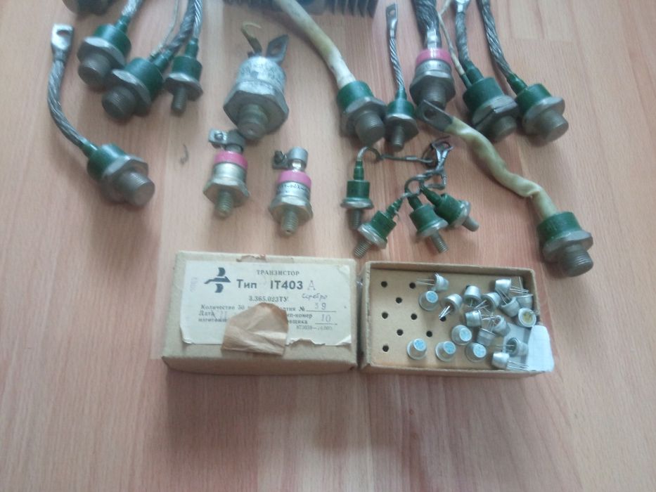 Диоди Транзистори