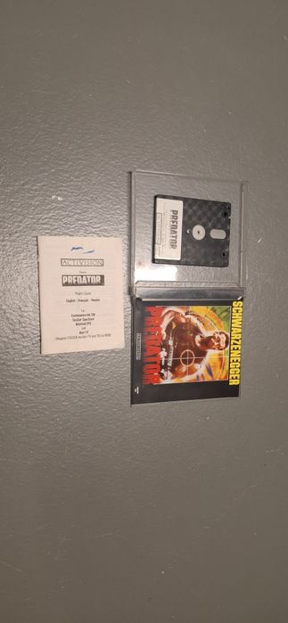 Amstrad CPC dyskietka gra PREDATOR Schwarzenegger