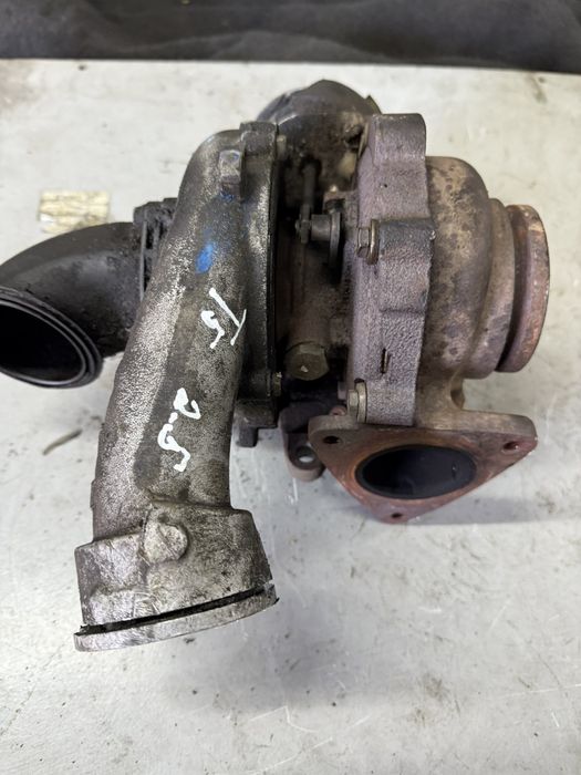 Турбіна фольцваген транспортер т5 2.5 BNZ 2010рік